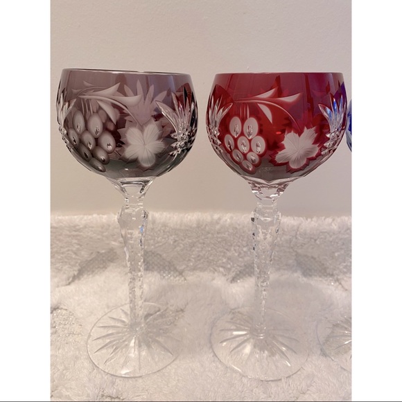 Vintage Crystal Wine Glasses/Goblets (4) - Picture 3 of 4